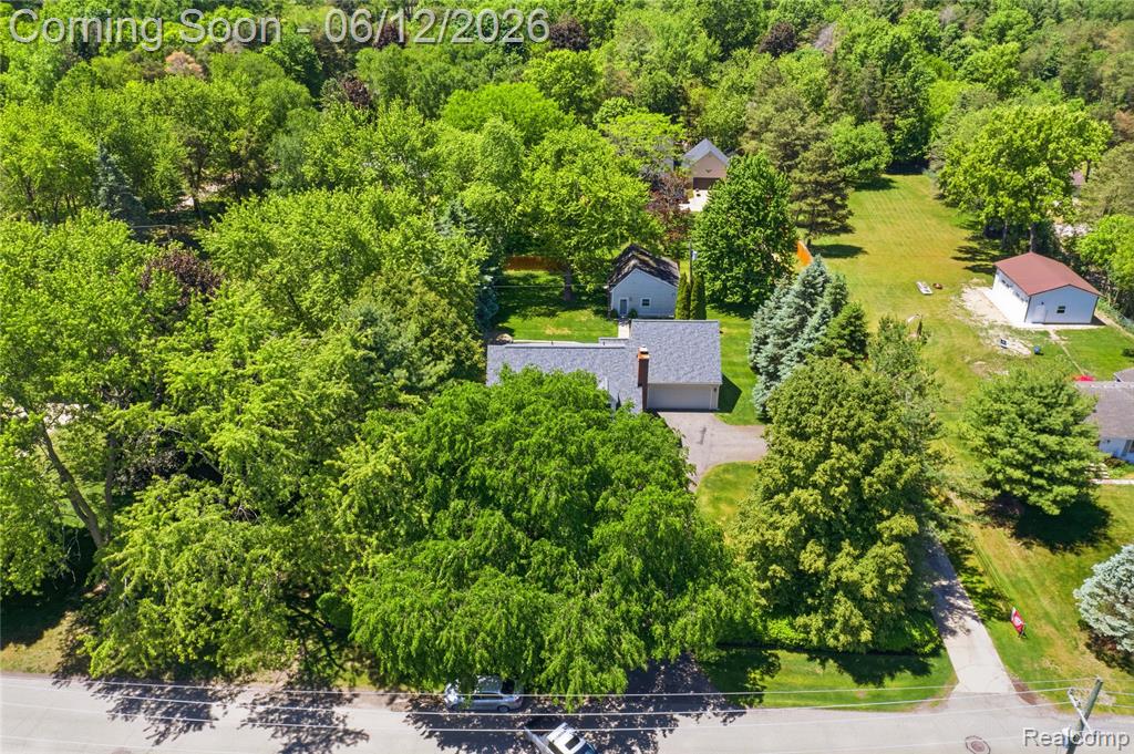830 Hemingway Road, Lake Orion, MI 48362 — Photo 65