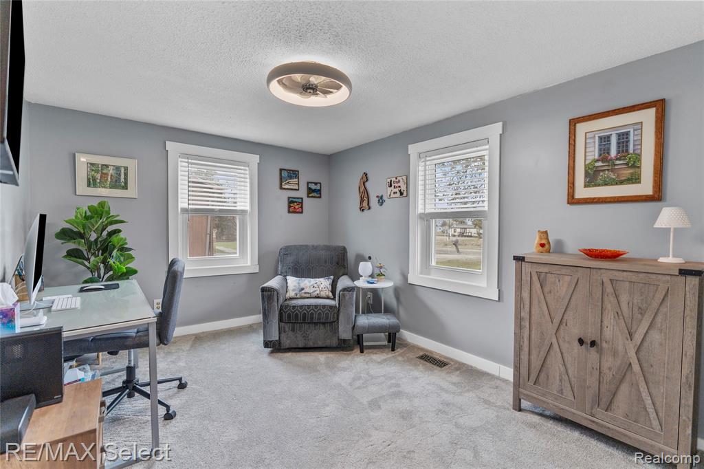 3101 W Maple Avenue, Flint, MI 48507 — Photo 30