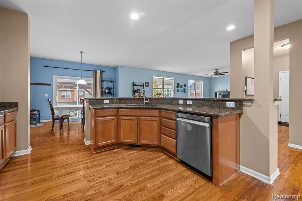 49503 Gracechurch Road, Macomb, MI 48044 — Photo 17