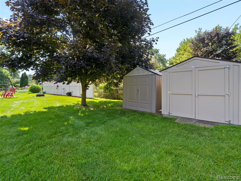 6773 Transparent Avenue, Clarkston, MI — Photo 46