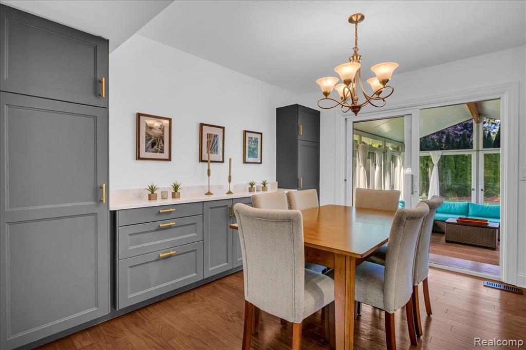 4731 Bramford Drive Bramford Drive, Troy, MI 48085 — Photo 10