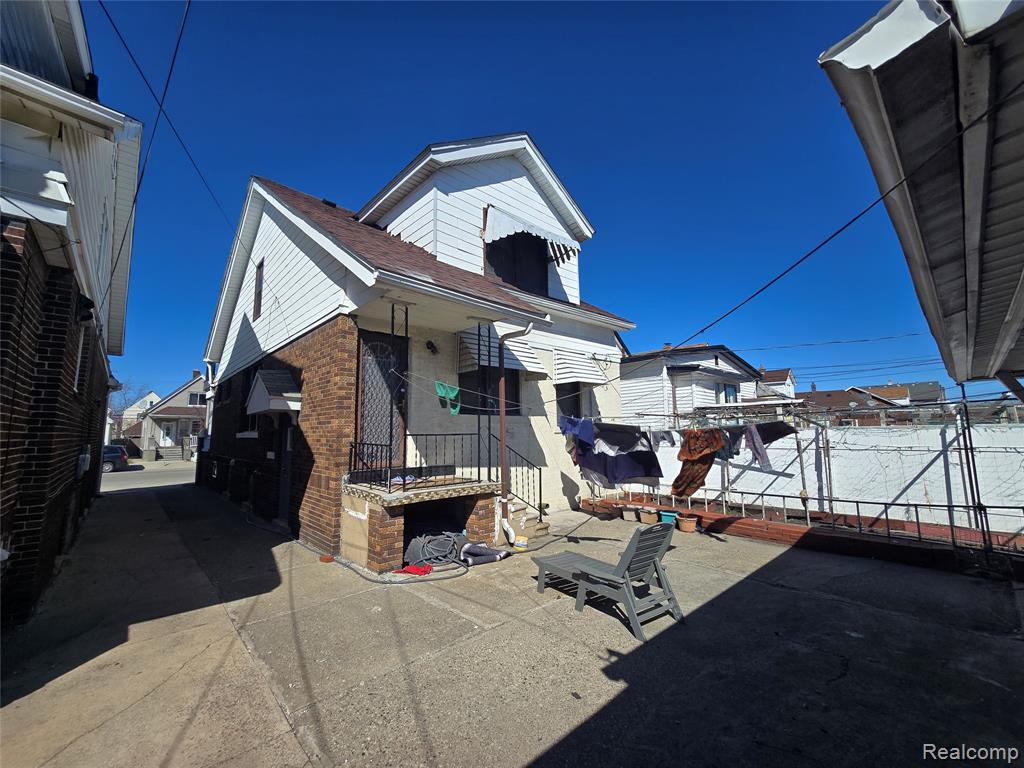 3376 Holbrook Street, Hamtramck, MI 48212 — Photo 3