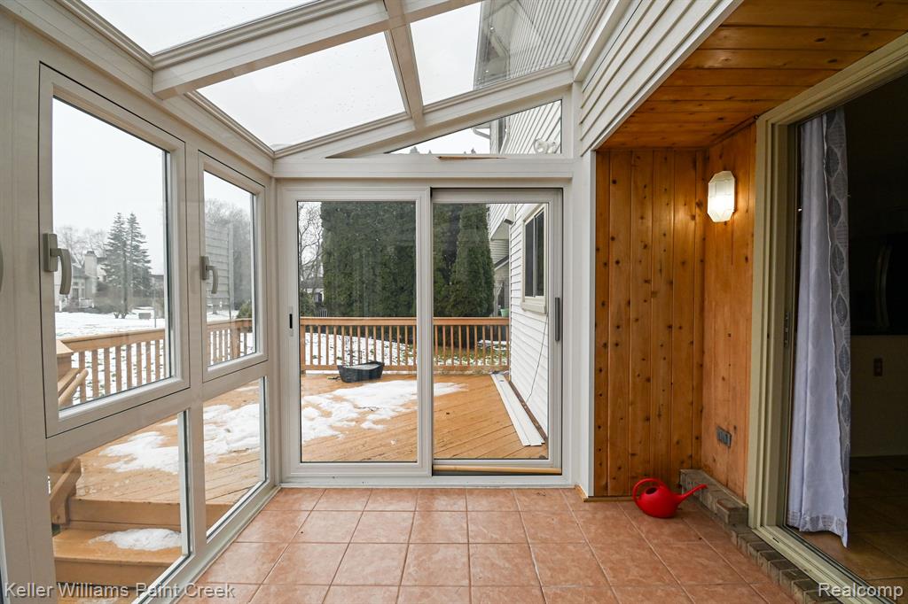 42571 Wimbleton Way, Novi, MI — Photo 22