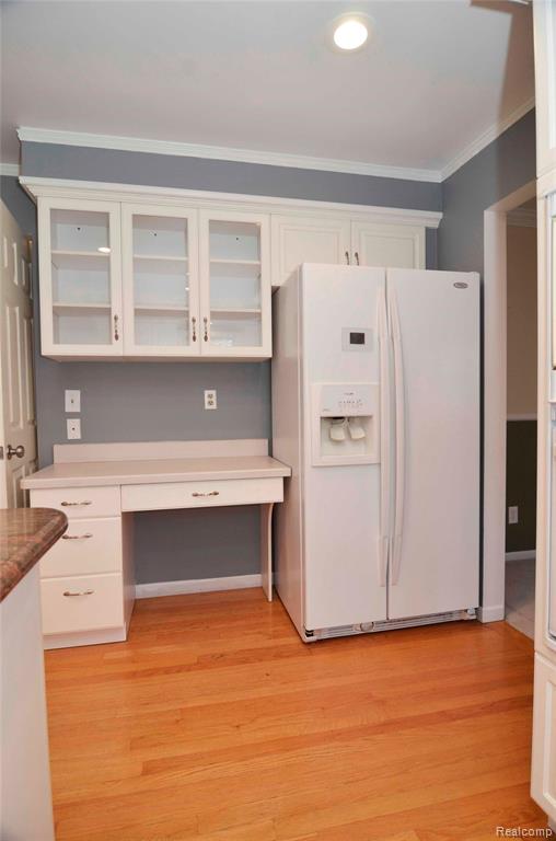 8152 Fairfield Circle, Springfield, MI — Photo 10