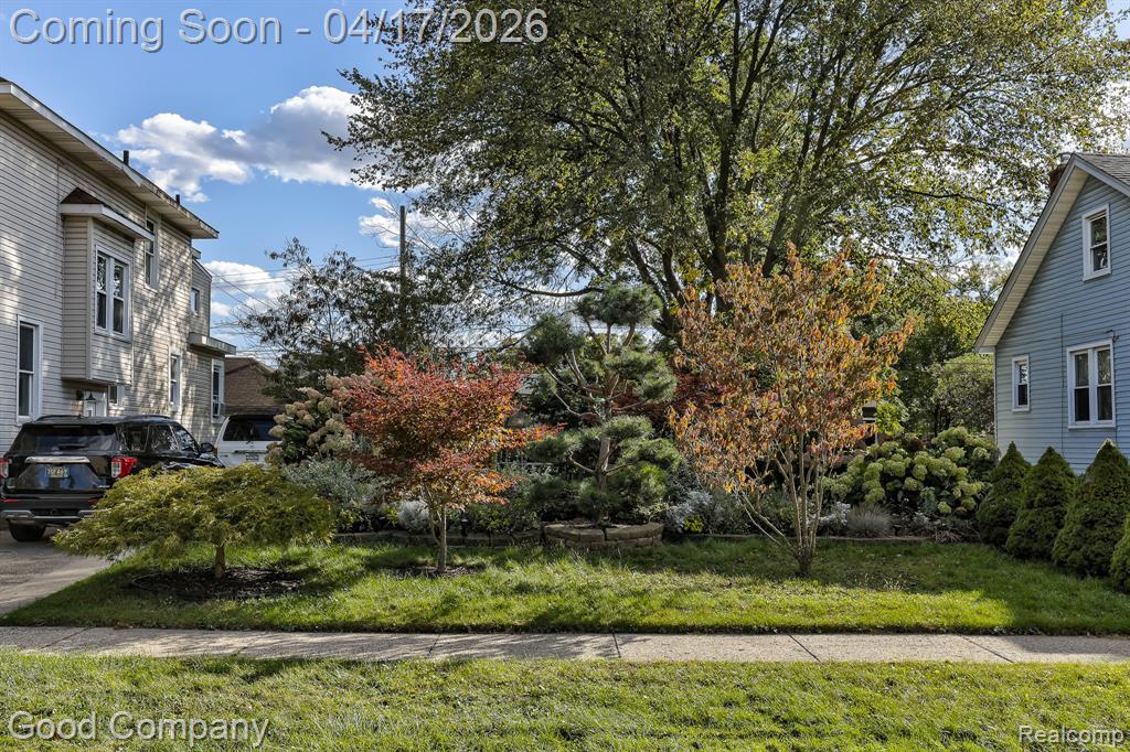 812 E George Avenue, Hazel Park, MI 48030 — Photo 69