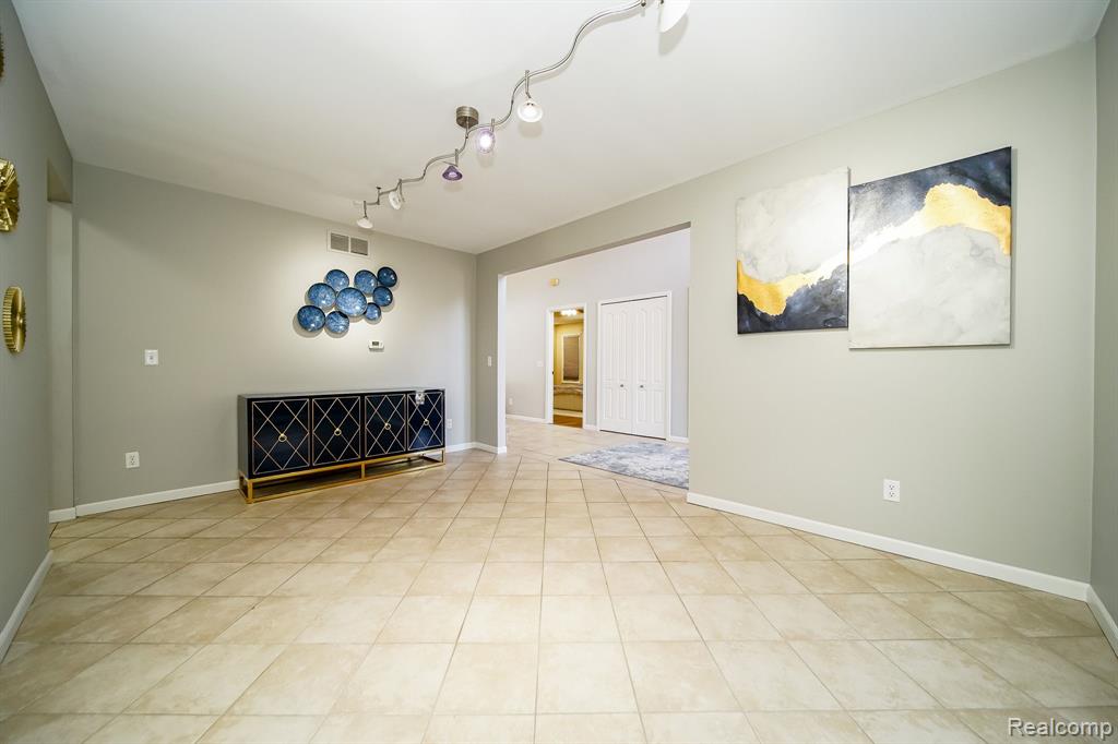 8670 LILLIAN Drive, Washington, MI — Photo 14
