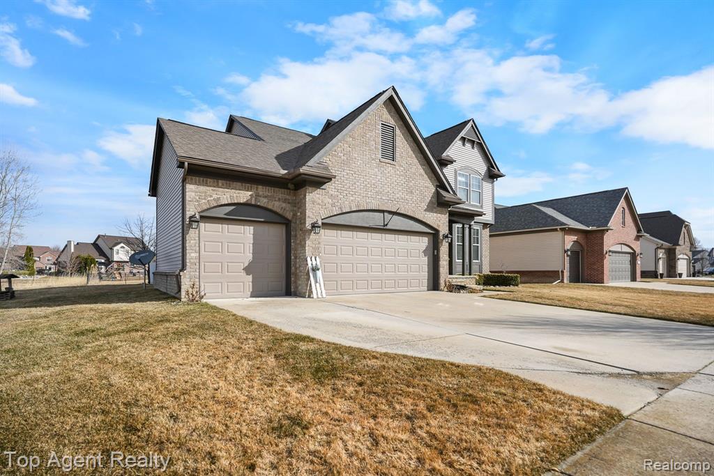 53501 MARY ANN Lane, New Baltimore, MI 48047 — Photo 3