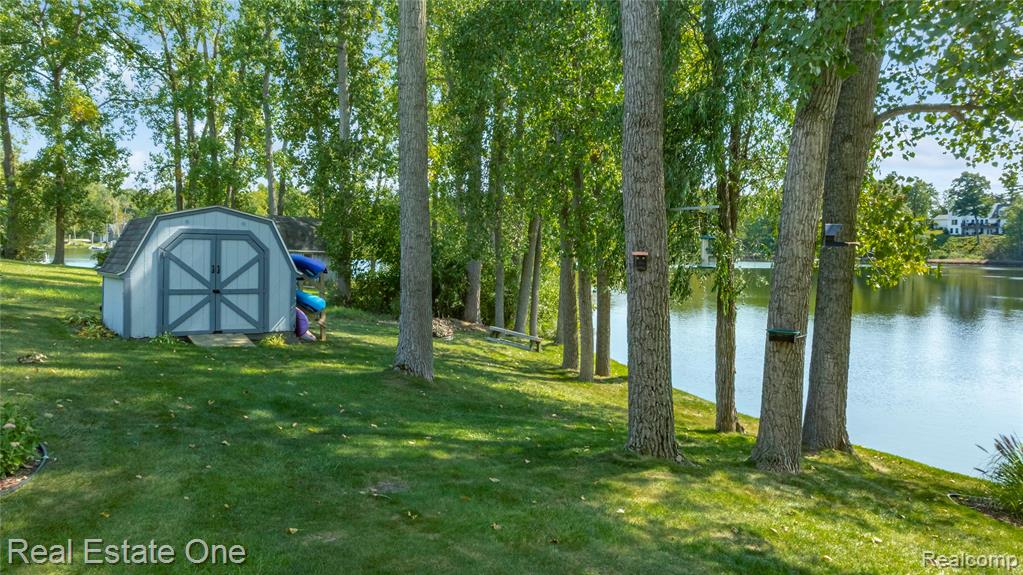 4047 Sunfish Drive, Lapeer, MI 48446 — Photo 62