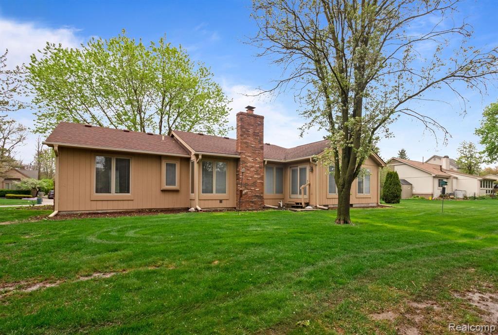 6435 DENTON Drive, Troy, MI 48098 — Photo 26