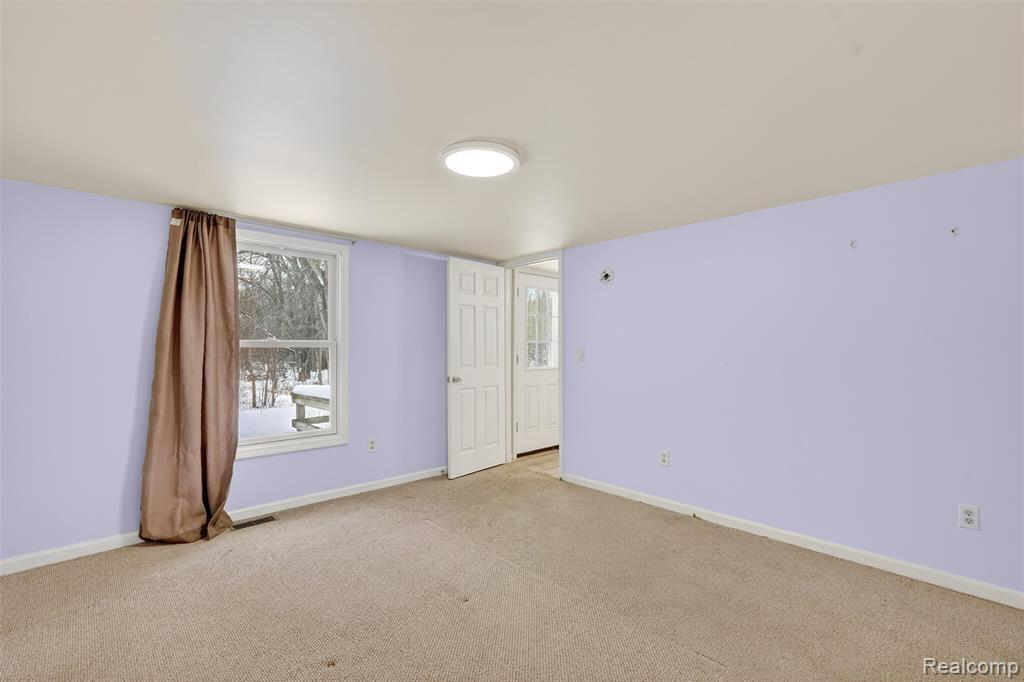 5417 Rensselear Drive, Lapeer, MI 48446 — Photo 18