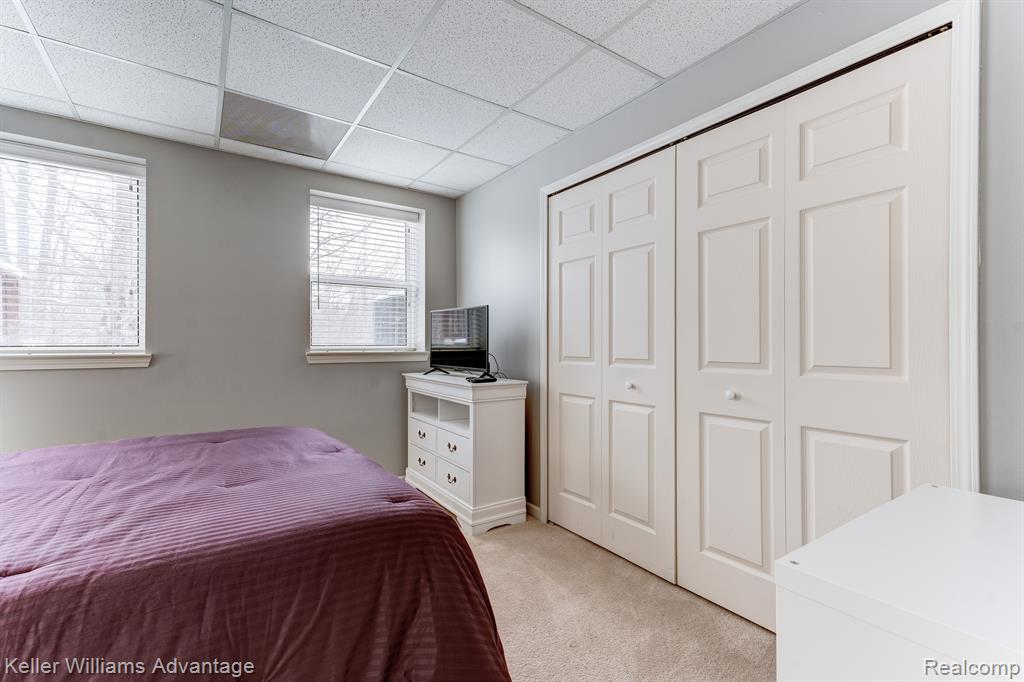 40752 Lenox Park Drive, Novi, MI 48377 — Photo 22