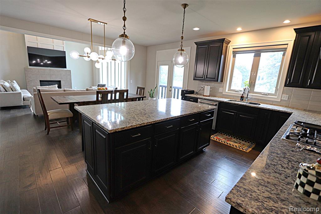 4966 Park Manor Drive, Troy, MI 48098 — Photo 25