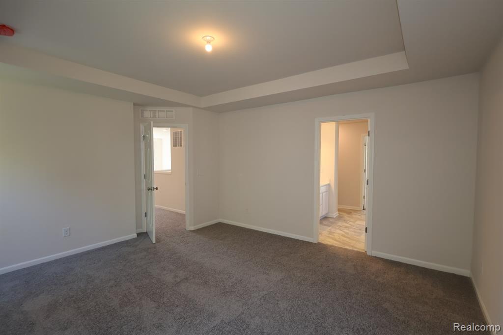 4320 Oak Street, Grand Blanc, MI 48439 — Photo 12