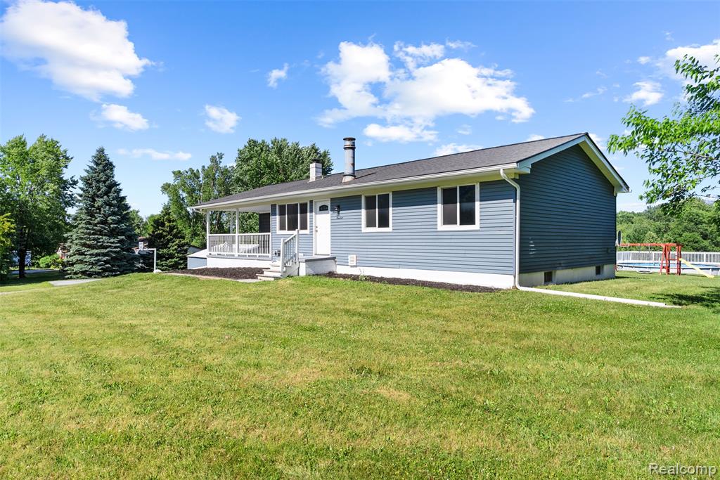 7900 Wiggins Road, Howell, MI 48855 — Photo 3