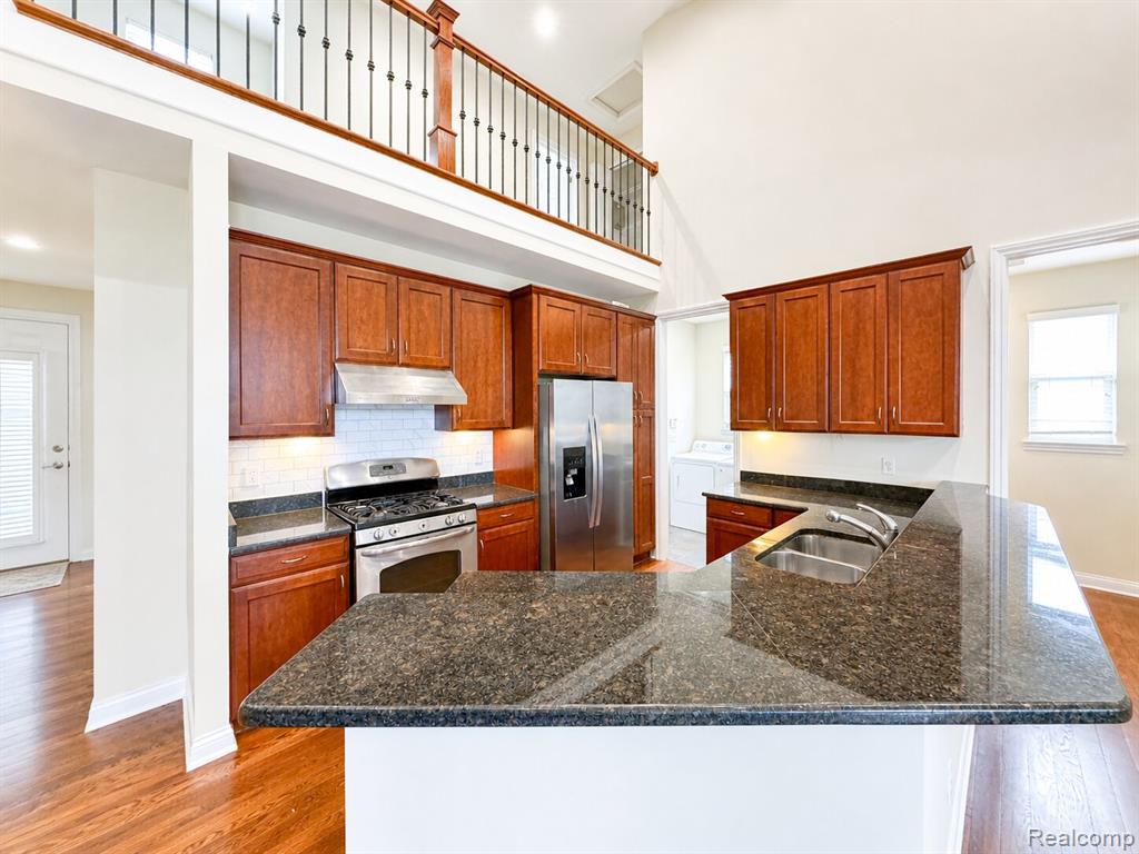 4392 Navin Field Lane, Troy, MI 48085 — Photo 10