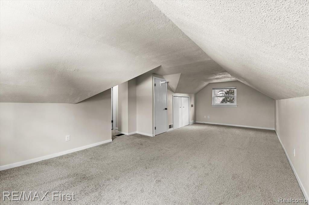 561 Andresen Court, Hazel Park, MI 48030 — Photo 20
