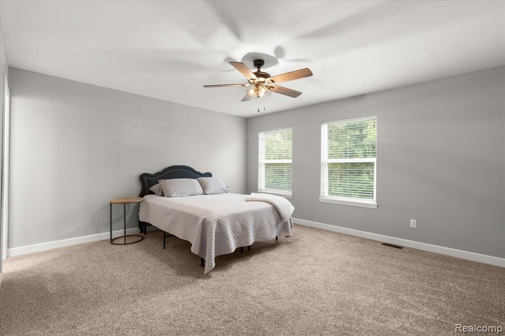 2230 Briar Ridge, Wolverine Lake, MI 48390 — Photo 19
