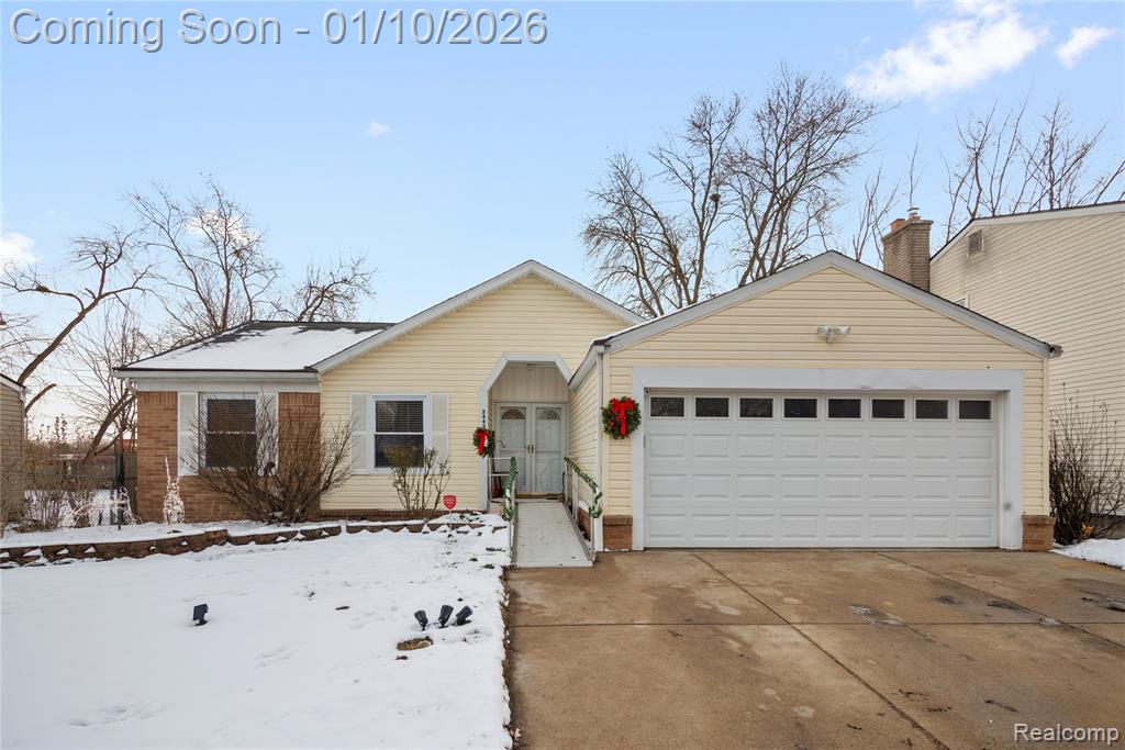 2443 Carriage Way, Ypsilanti, MI 48197 — front exterior