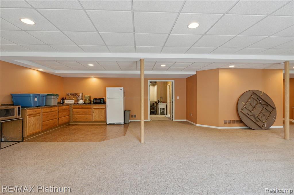 3872 RAINIER Drive, 94, Howell, MI 48843 — Photo 32