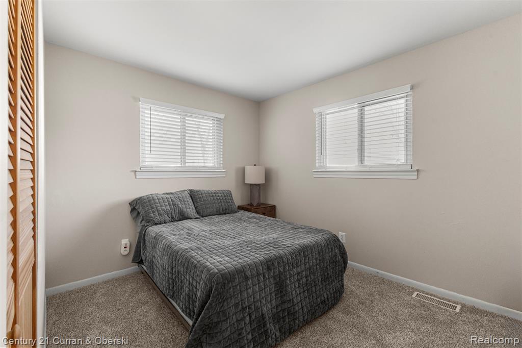 9939 Jackson Lane, Van Buren, MI 48111 — Photo 20