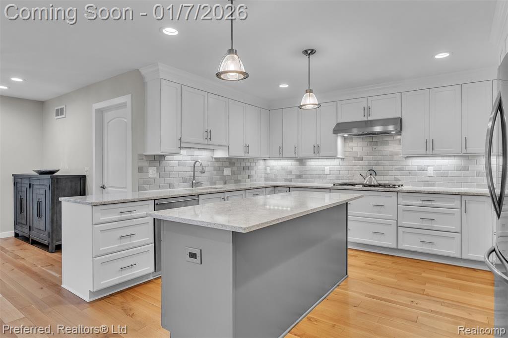 13684 Eaton Drive, Plymouth, MI 48170 — Photo 26