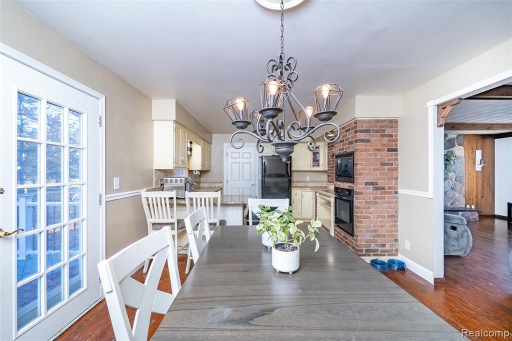 9459 Morrish Road, Swartz Creek, MI 48473 — Photo 33