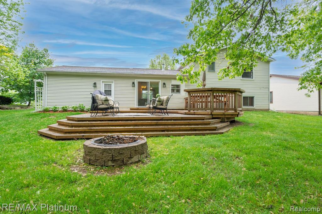 638 GLENWYTH Road, Brighton, MI 48116 — Photo 27