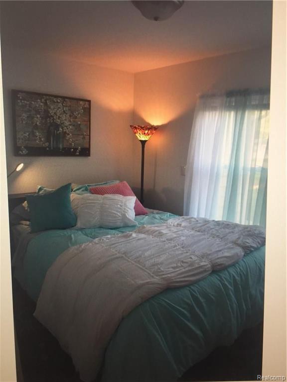 2913 LANSDOWNE Road, Waterford, MI — Photo 5