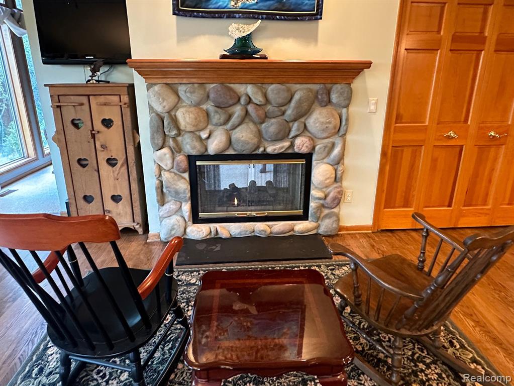 6763 BERRY POINTE Drive, Clarkston, MI 48348 — Photo 14