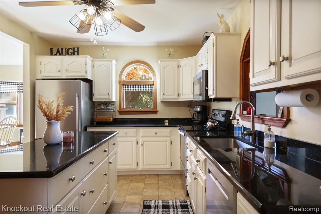 8980 E Curtis Road, Frankenmuth, MI 48734 — Photo 17