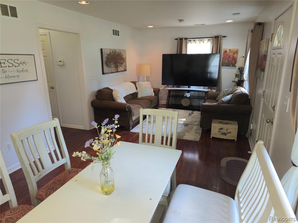 5924 N Karle Street, Westland, MI — Photo 8