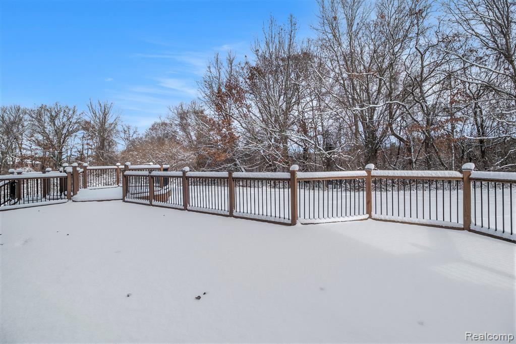 2298 Meadow Court, Leonard, MI 48367 — Photo 44