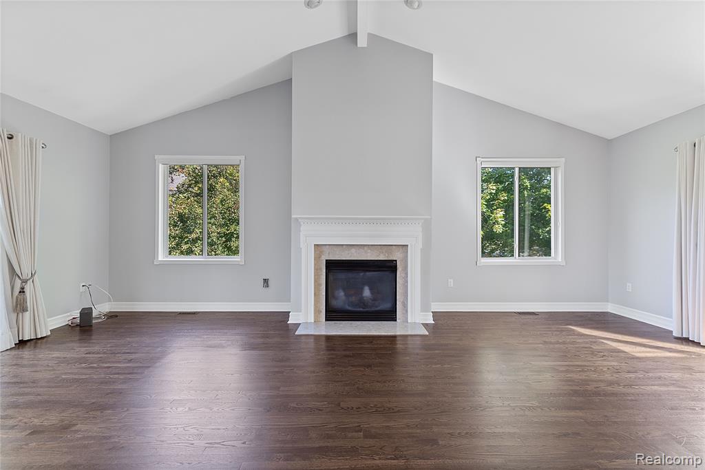 4360 Carriage Hill Court, Oakland, MI 48306 — Photo 13