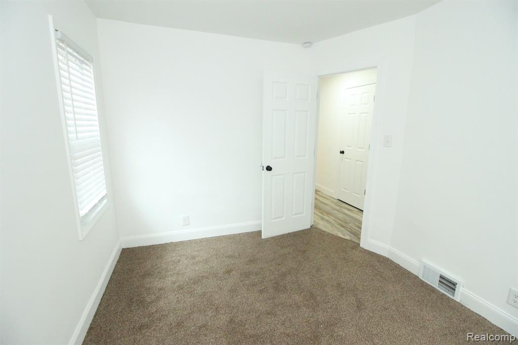 16873 Mansfield Street, Detroit, MI 48235 — Photo 20