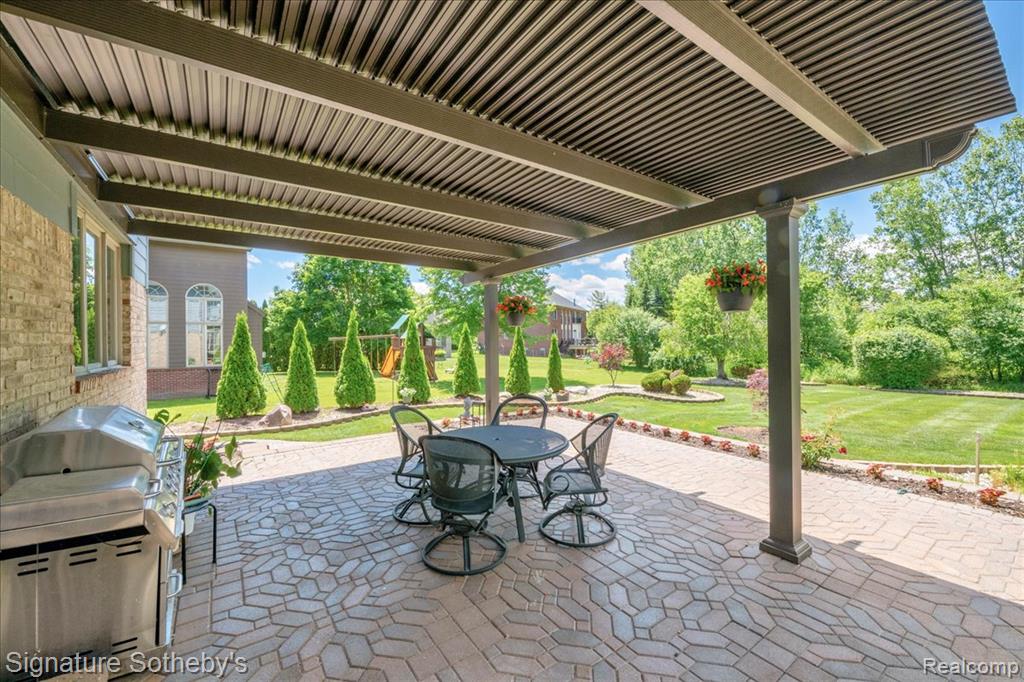6925 Elm Park Drive, Troy, MI 48098 — Photo 31