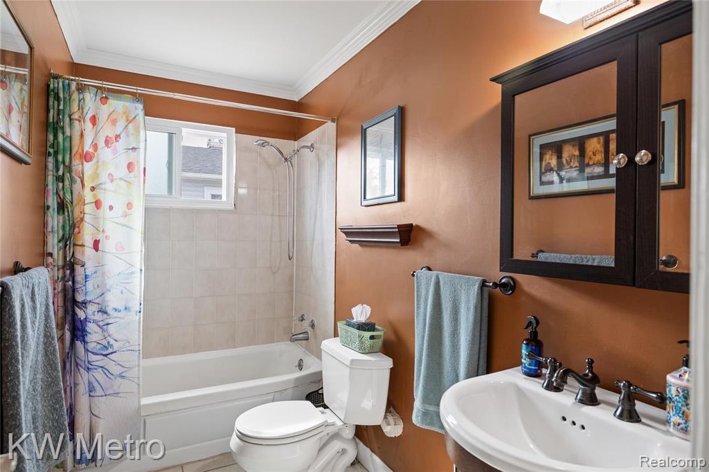 808 Kettering Avenue, Pontiac, MI 48340 — Photo 28
