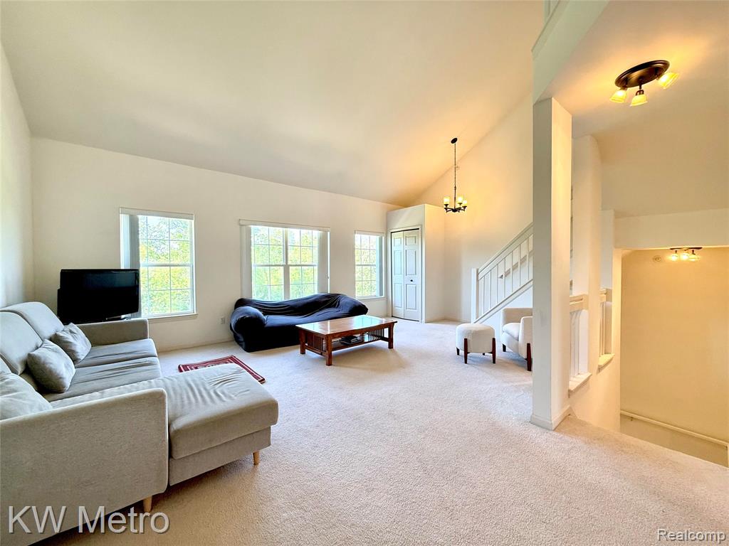 1870 Lindsay Lane, Ann Arbor, MI 48104 — Photo 7