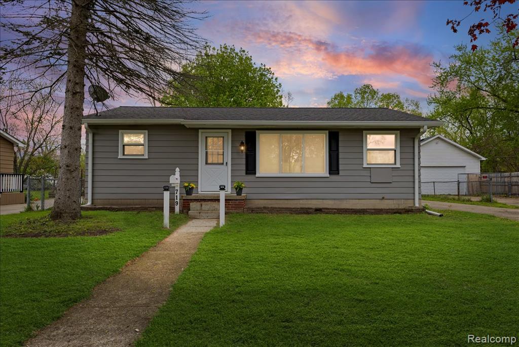 719 Hartner Drive, Holly, MI 48442 — Photo 3
