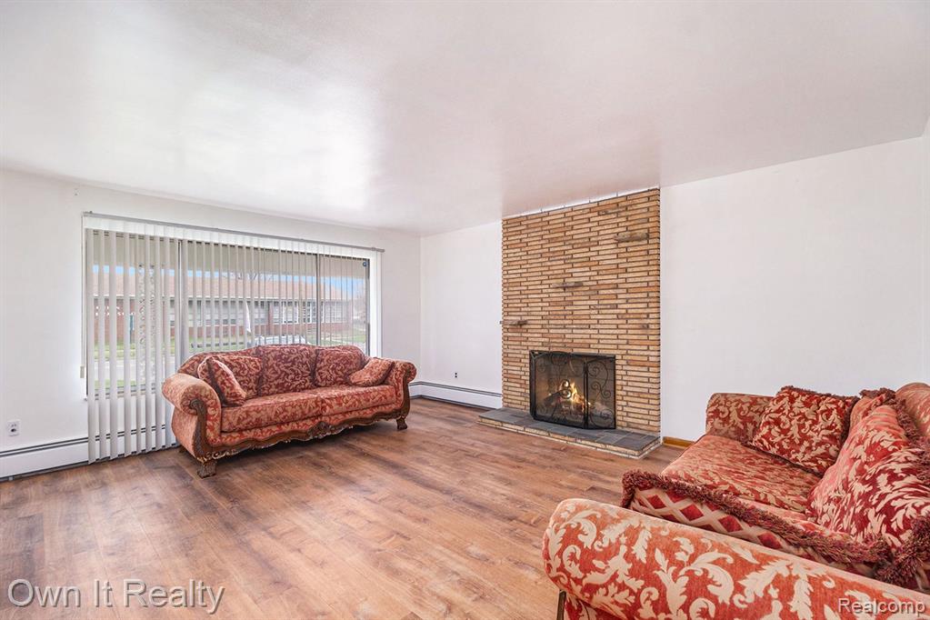 8651 EVERGREEN Avenue, Detroit, MI 48228 — Photo 5