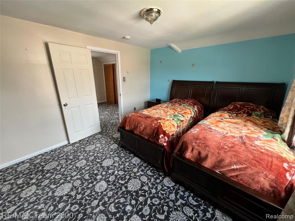 6410 Orchard Avenue, Dearborn, MI 48126 — Photo 26