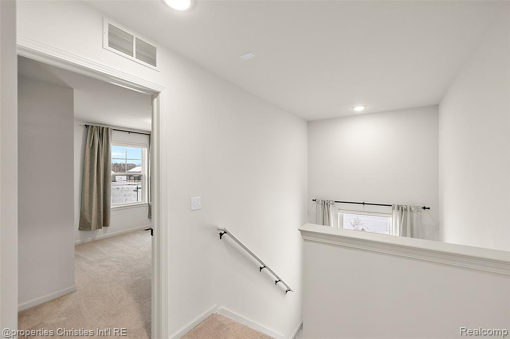 2436 Parkshore Drive, Commerce Twp, MI 48382 — Photo 26