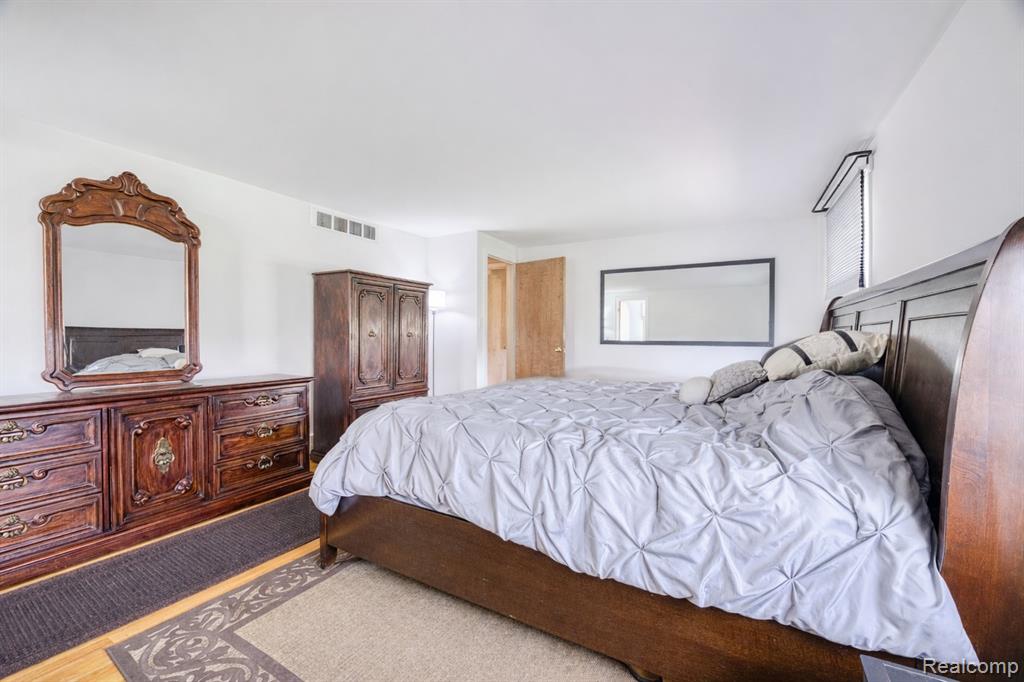 41862 Baintree Circle, Northville, MI 48168 — Photo 25
