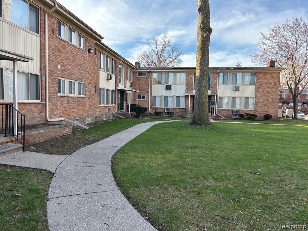 17278 BENTLER Street, 8, Detroit, MI 48219 — Photo 2