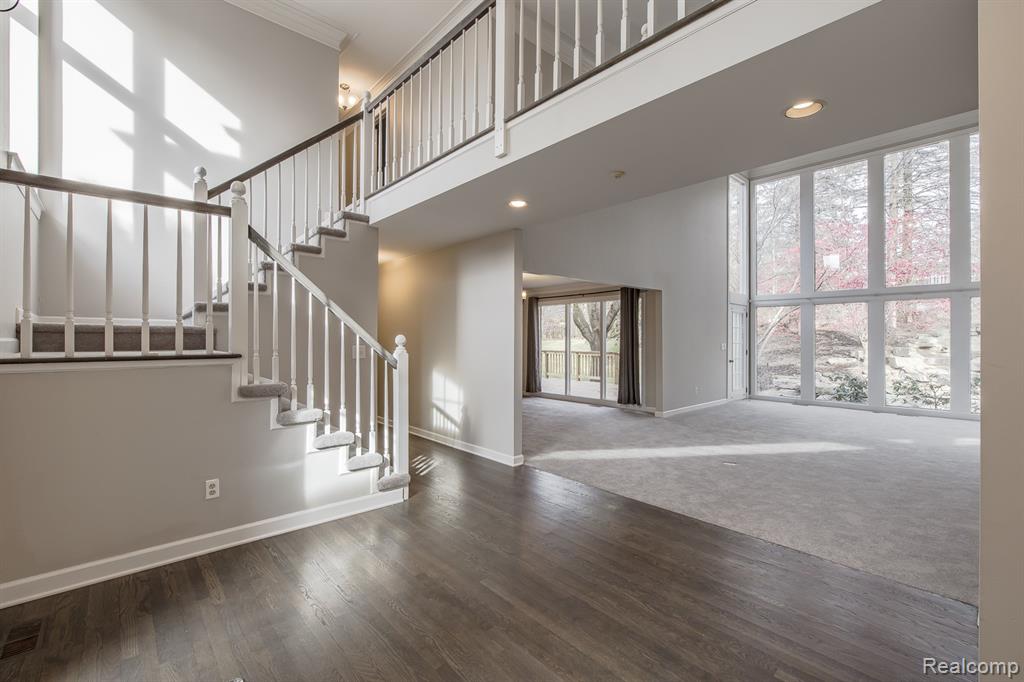 6351 Cherry Tree Court, Rochester Hills, MI 48306 — Photo 6