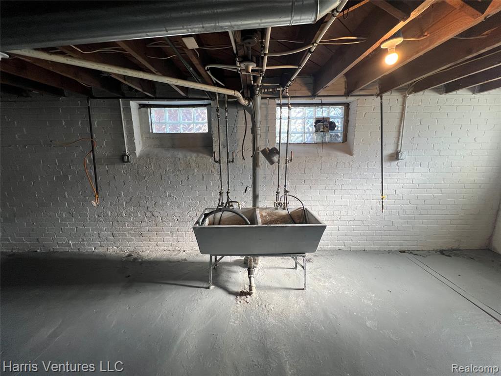 4865-67 Grayton Street, Detroit, MI 48224 — Photo 39