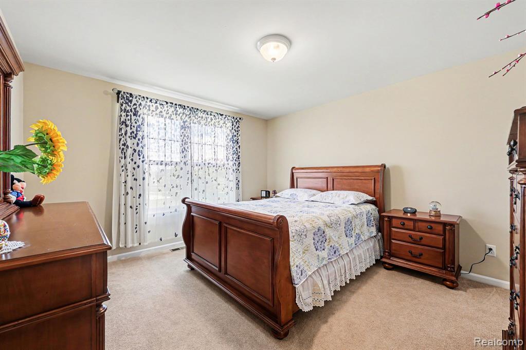 51133 Federal Boulevard, Canton, MI 48188 — Photo 17