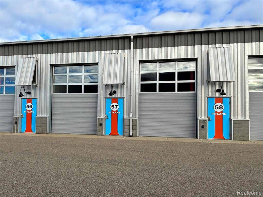 57 Pit Lane, Pontiac, MI 48341 — Photo 8