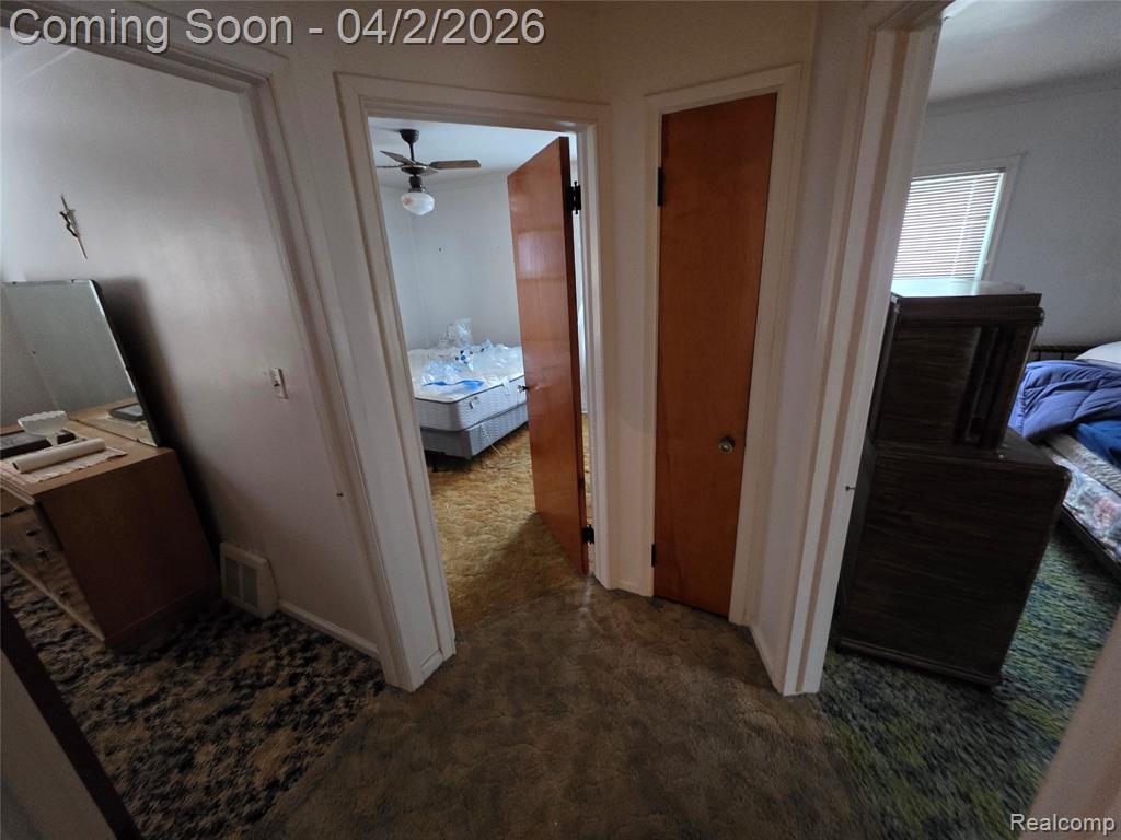 9960 Rockland, Redford, MI 48239 — Photo 19