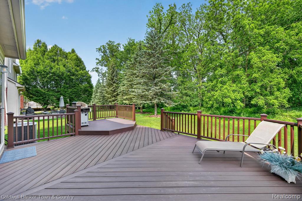 28294 Cottage Lane, New Hudson, MI 48165 — Photo 45