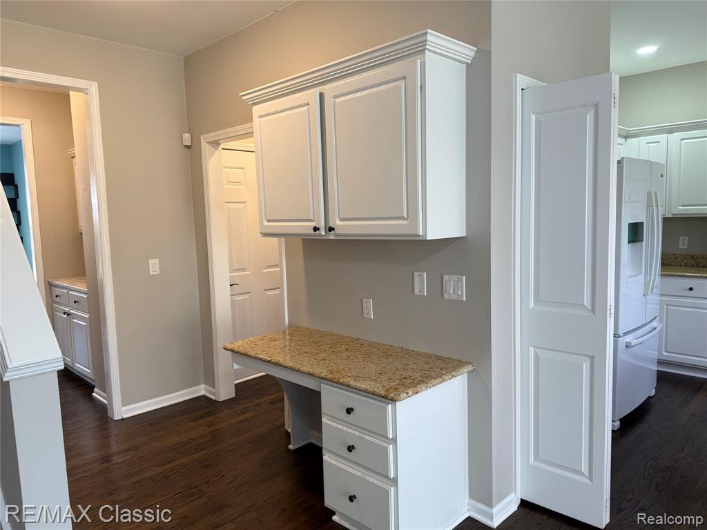47272 Woodlong Drive, Canton, MI 48187 — Photo 18